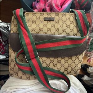 Gucci Beige and Brown Crossbody Bag with Red and Green Strap